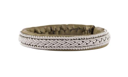 Rentierlederarmband mit Hornknopf, olive