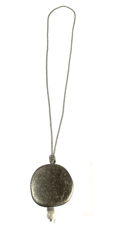 by Germany Kunstharzanhänger, einem Perlon-Metall-Kette made in - Hegmann FELICE Modeschmuck lange mit hochwertiger - silbergrau