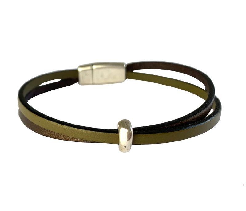 Lederarmband mit Element und Magnetverschluss, kahki-taupe metallic